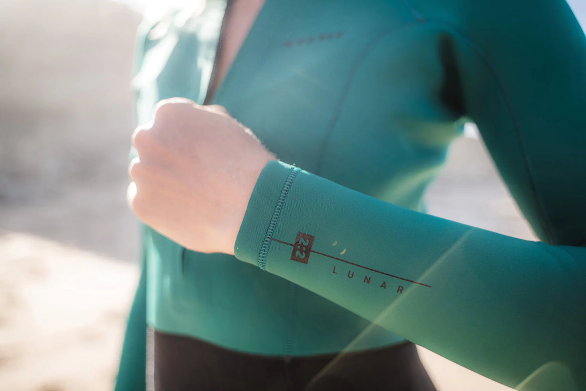 Lunar Longarm Shorty 2/2 Frontzip Woman Wetsuit