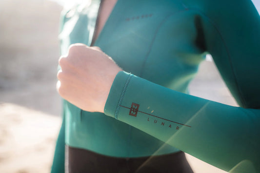 Lunar Longarm Shorty 2/2 Frontzip Woman Wetsuit